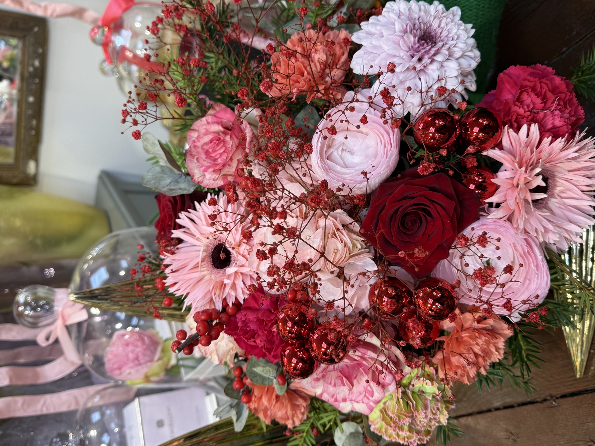 Bouquet de Noel rouge et festif